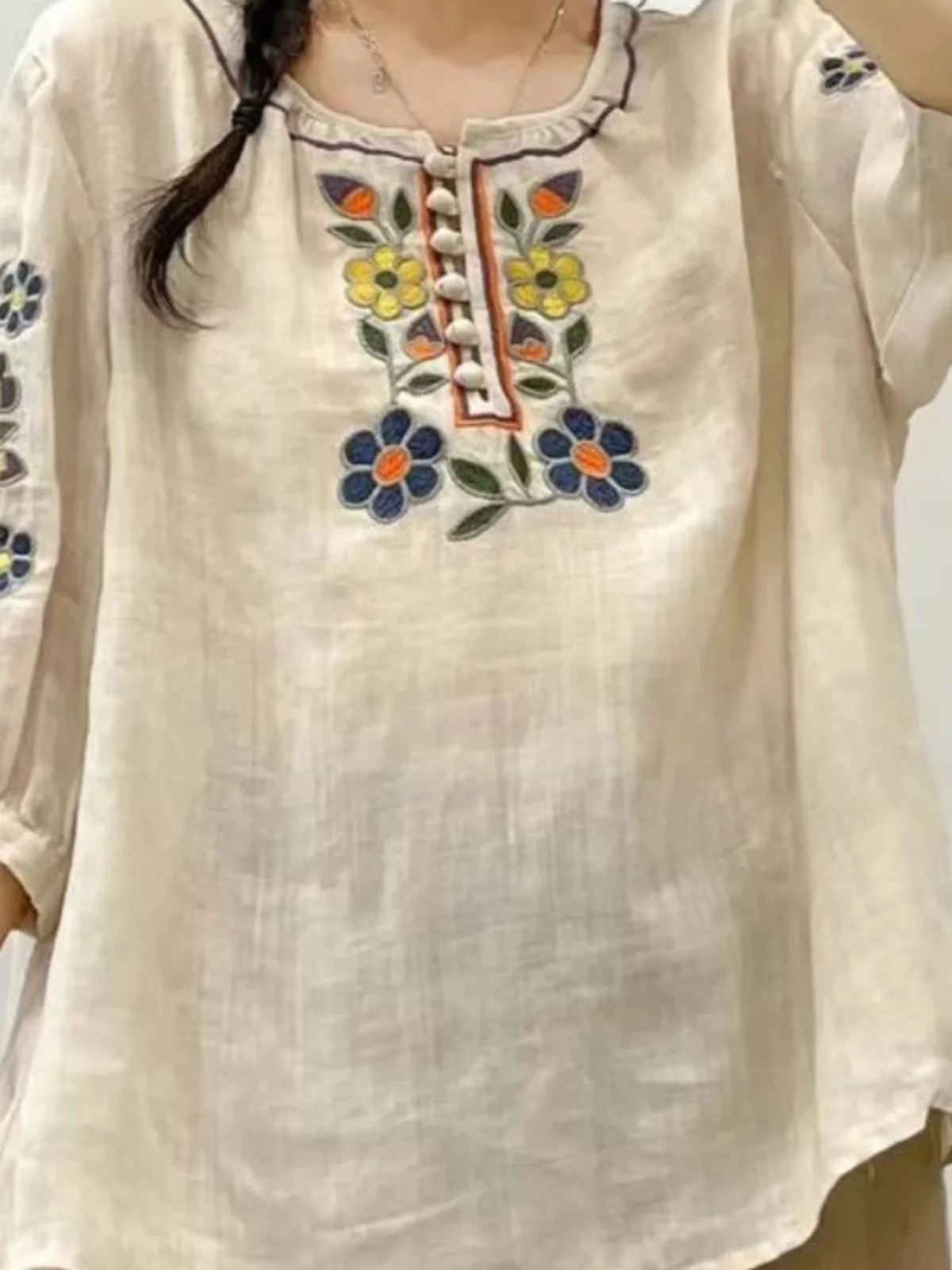 Retro Ethnic Embroidered Flax Shirt Women's Loose Slimming Short Sleeve Blouse Korean Style round Neck Seven Sleeve Length
Retro Ethnic Embroidered Flax Shirt Women's Loose Slimming Short Sleeve Blouse Korean Style round Neck Seven Sleeve Length