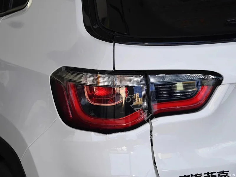 For Jeep Compass 2017 2018 2019~2021 Car Inside Rear Tail Light Signal Brake Lamp Without Bulb Accessories Outside Taillight
For Jeep Compass 2017 2018 2019~2021 Car Inside Rear Tail Light Signal Brake Lamp Without Bulb Accessories Outside Taillight