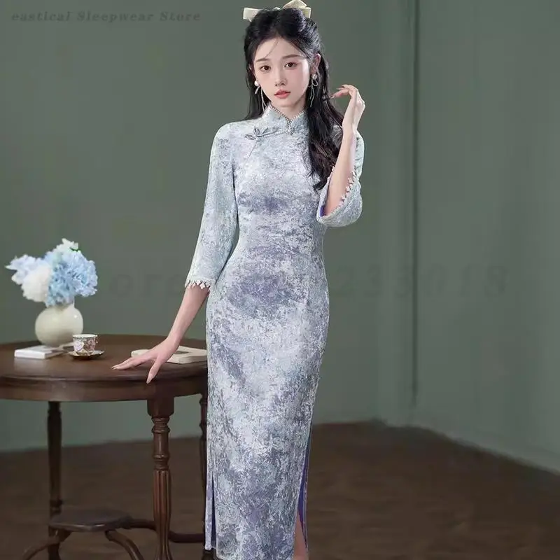 Cheongsam с длинным рукавом, элегантное платье в китайском стиле, женское теплое велюровое платье Ципао с цветочным принтом, винтажные улучшенные платья, длинные платья 
Cheongsam с длинным рукавом, элегантное платье в китайском стиле, женское теплое велюровое платье Ципао с цветочным принтом, винтажные улучшенные платья, длинные платья