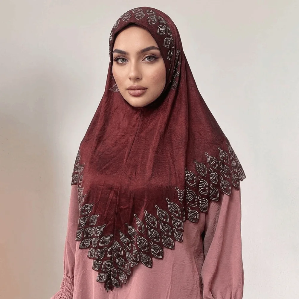 Fashion Rhinestone Eid Al-Fitr Long Turban Solid Color Breathable Arab Lady Headscarf Elastic Versatile Hijab Head Wrap Daily
Fashion Rhinestone Eid Al-Fitr Long Turban Solid Color Breathable Arab Lady Headscarf Elastic Versatile Hijab Head Wrap Daily