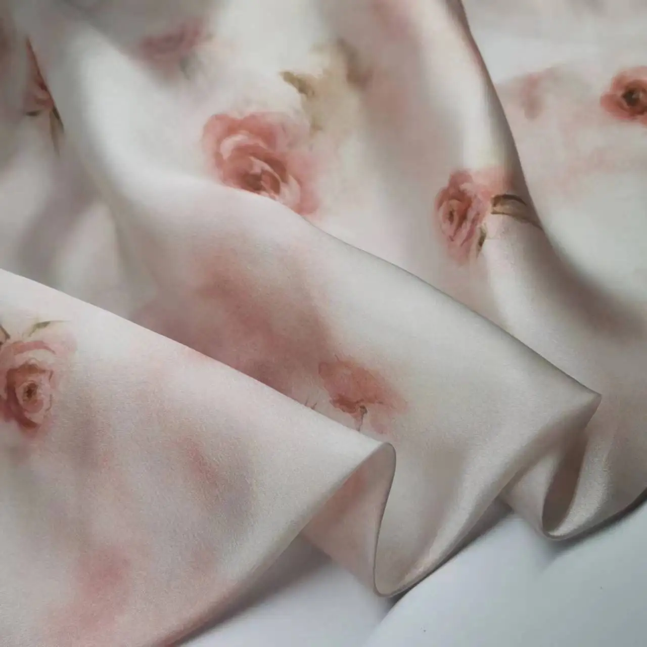 Soft Satin Organza Fabric Floral Style DIY Sewing Shirt Wedding Dress Skirt Thin Material Tissue
Soft Satin Organza Fabric Floral Style DIY Sewing Shirt Wedding Dress Skirt Thin Material Tissue