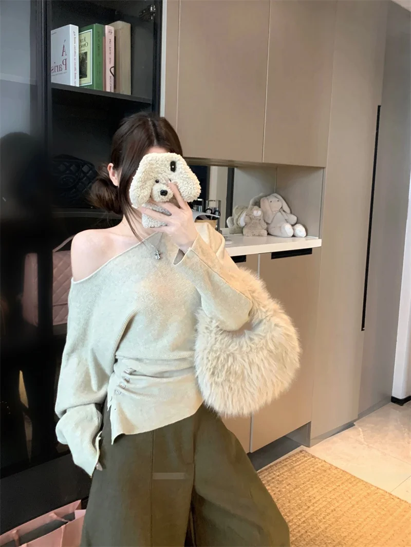 Ретро-свитер с длинными рукавами, вязаный, женский, приталенный, с зауженной талией, базовая модель, весна 2026, новая модная коллекция, из полиэстера
Ретро-свитер с длинными рукавами, вязаный, женский, приталенный, с зауженной талией, базовая модель, весна 2026, новая модная коллекция, из полиэстера