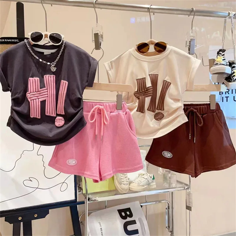 ZLYM-Trendy Girls' Summer New Casual Fun Style Printed IrregularTT-shirt+Pink shorts suit
ZLYM-Trendy Girls' Summer New Casual Fun Style Printed IrregularTT-shirt+Pink shorts suit