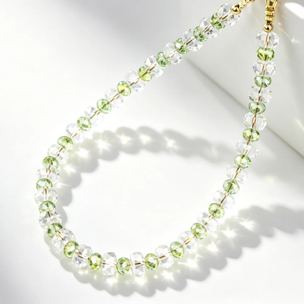 KIKI Shoot Natural Stone Phone Chain Women's Wrist Lanyard Bead Bracelet Handmade Beaded Crystal Chain with Lanyard Buckle
KIKI Shoot Natural Stone Phone Chain Women's Wrist Lanyard Bead Bracelet Handmade Beaded Crystal Chain with Lanyard Buckle