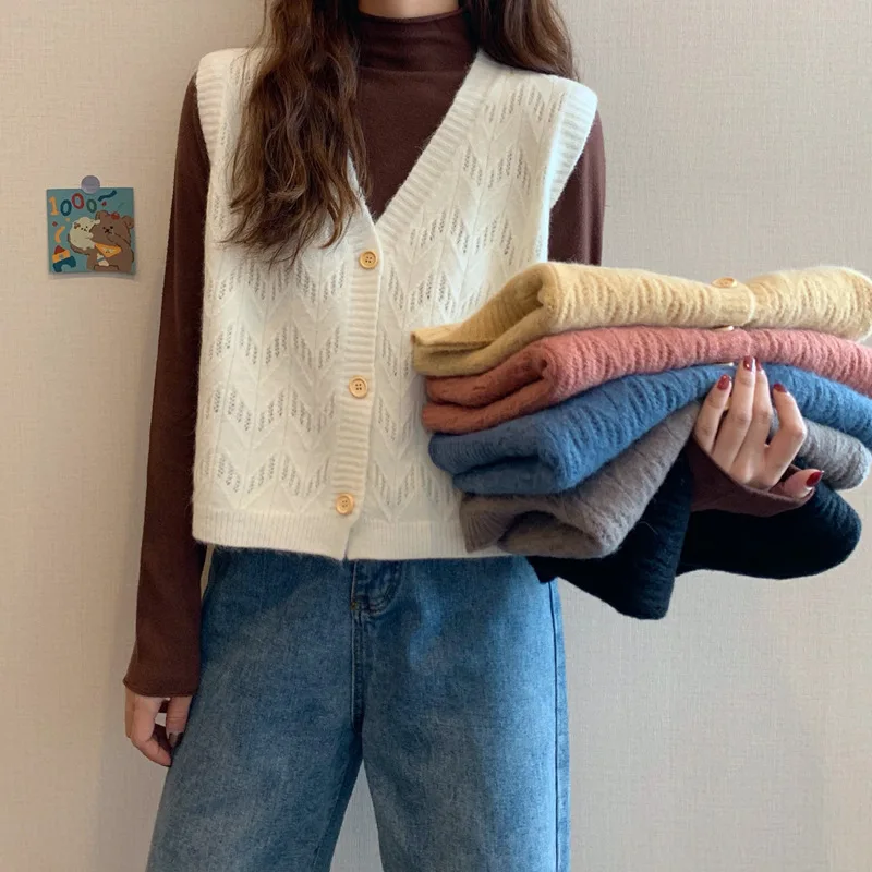 Knitted Sweater Vest Women's Short V-Neck Open Cardigan Style Outerwear Fashionable Korean Version 2023 New Arrival
Knitted Sweater Vest Women's Short V-Neck Open Cardigan Style Outerwear Fashionable Korean Version 2023 New Arrival