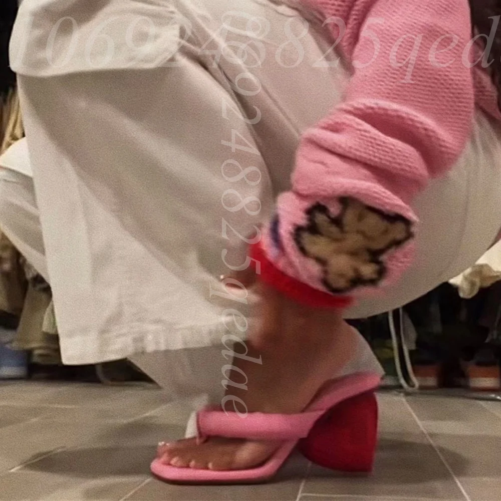 Women's Pink Square Toe Thong Slippers Heart Shaped Block Heel Slide Sandals with Twisted Strap Unique Design Sexy Summer Shoes
Women's Pink Square Toe Thong Slippers Heart Shaped Block Heel Slide Sandals with Twisted Strap Unique Design Sexy Summer Shoes