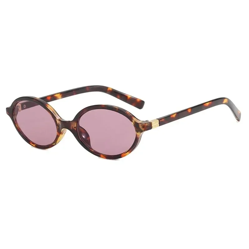 Sexy Small Oval Leopard Sunglasses Women Lovely No Makeup Plain Glasses Frame Eyewear Cute Decorative Computer Glasses Men
Sexy Small Oval Leopard Sunglasses Women Lovely No Makeup Plain Glasses Frame Eyewear Cute Decorative Computer Glasses Men