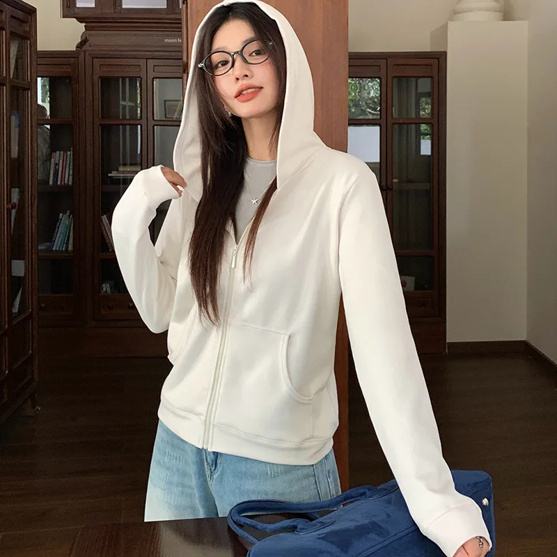 Новинка 2025: Женская толстовка-пуловер на молнии с капюшоном, однотонная, утепленная, повседневная, премиум-класса, очень мягкая
Новинка 2025: Женская толстовка-пуловер на молнии с капюшоном, однотонная, утепленная, повседневная, премиум-класса, очень мягкая