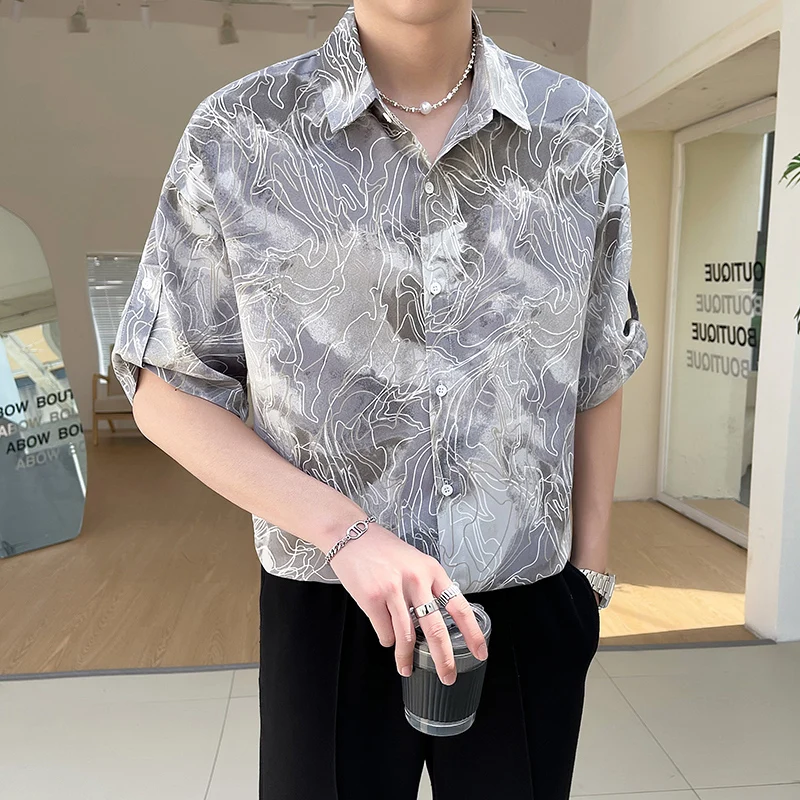2024 Summer Ice Silk Breathable Shirt Short Sleeve Loose Hawaiian Vacation Shirt Streetwear Oversized Casual Shirts Men Clothing
2024 Summer Ice Silk Breathable Shirt Short Sleeve Loose Hawaiian Vacation Shirt Streetwear Oversized Casual Shirts Men Clothing