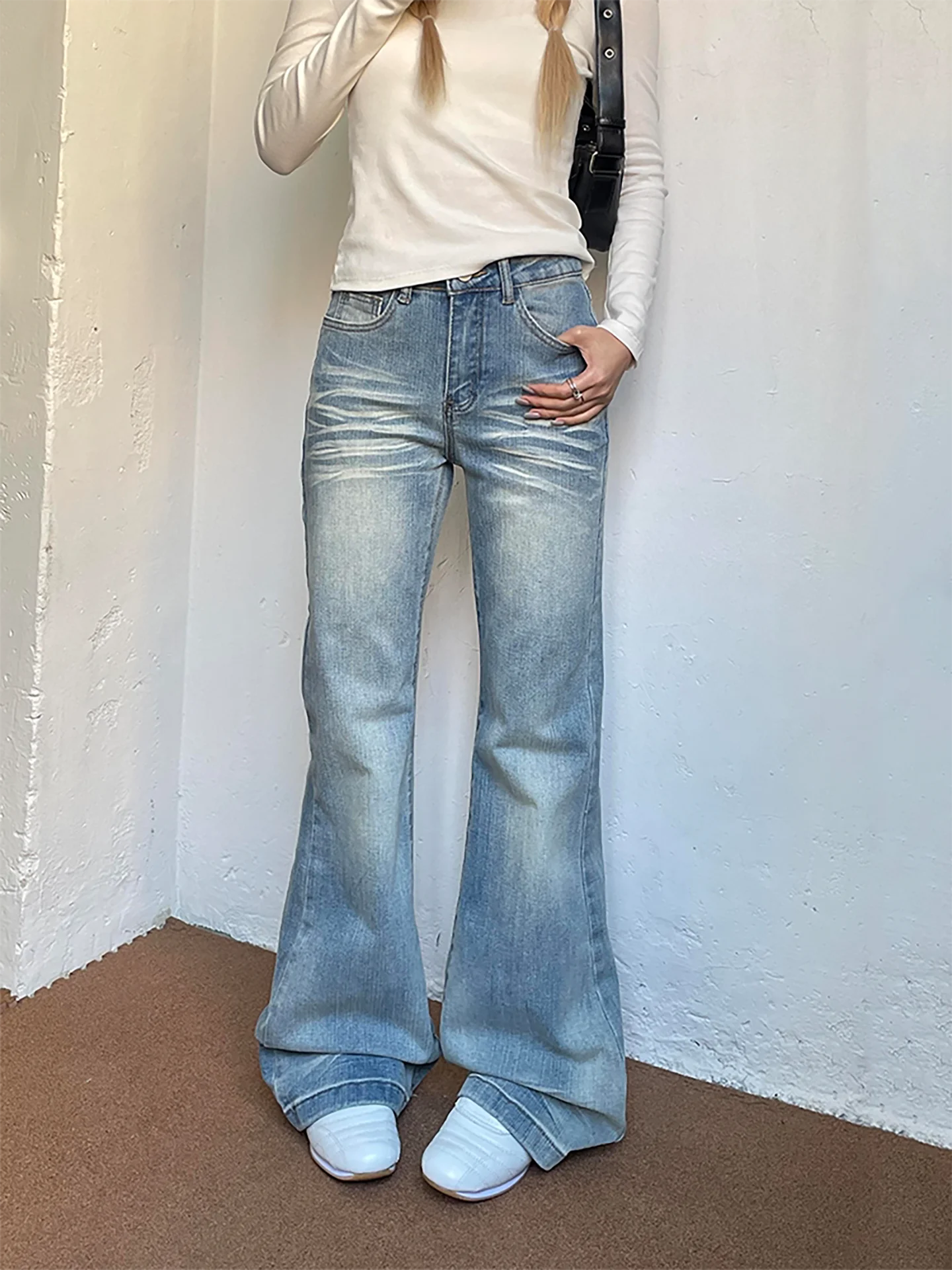 Low Waist Bell Bottom Denim Jeans Women's Summer Small Size Light Blue Wash Non-Matching Leggings American Style Hot Girl
Low Waist Bell Bottom Denim Jeans Women's Summer Small Size Light Blue Wash Non-Matching Leggings American Style Hot Girl