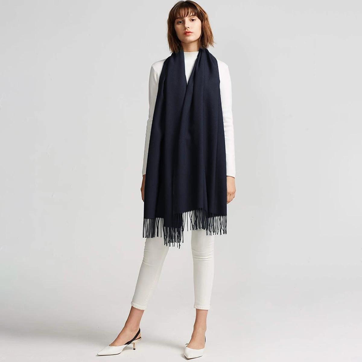 2023 Cashmere Scarf for Women Classic Solid Warm Poncho Women Winter Scarves Foulard Shawls Stoles Blanket Scarfs Luxury Brand
2023 Cashmere Scarf for Women Classic Solid Warm Poncho Women Winter Scarves Foulard Shawls Stoles Blanket Scarfs Luxury Brand