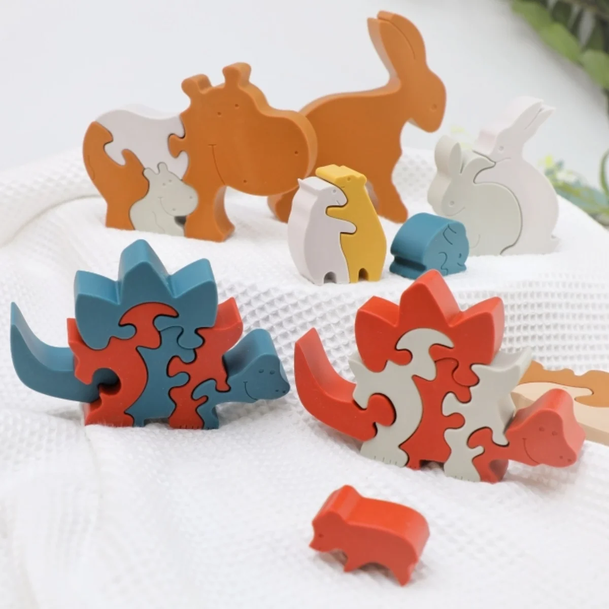 Silicone Animal Puzzle Kids Silicone Geometry Matching Board Baby Sensory Educational Toys stegosaurus shape for Baby 6 months+
Silicone Animal Puzzle Kids Silicone Geometry Matching Board Baby Sensory Educational Toys stegosaurus shape for Baby 6 months+