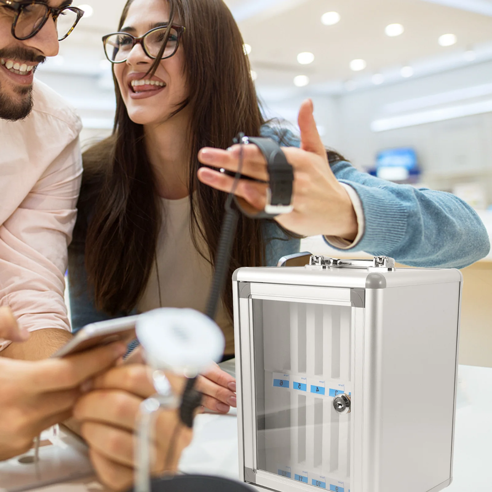 Cell Phone Locker Box Sturdy Alloy Fiberboard Anti-Pressure Safety Lock Humanized Handle Numbered Slots Wall-Mounted
Cell Phone Locker Box Sturdy Alloy Fiberboard Anti-Pressure Safety Lock Humanized Handle Numbered Slots Wall-Mounted