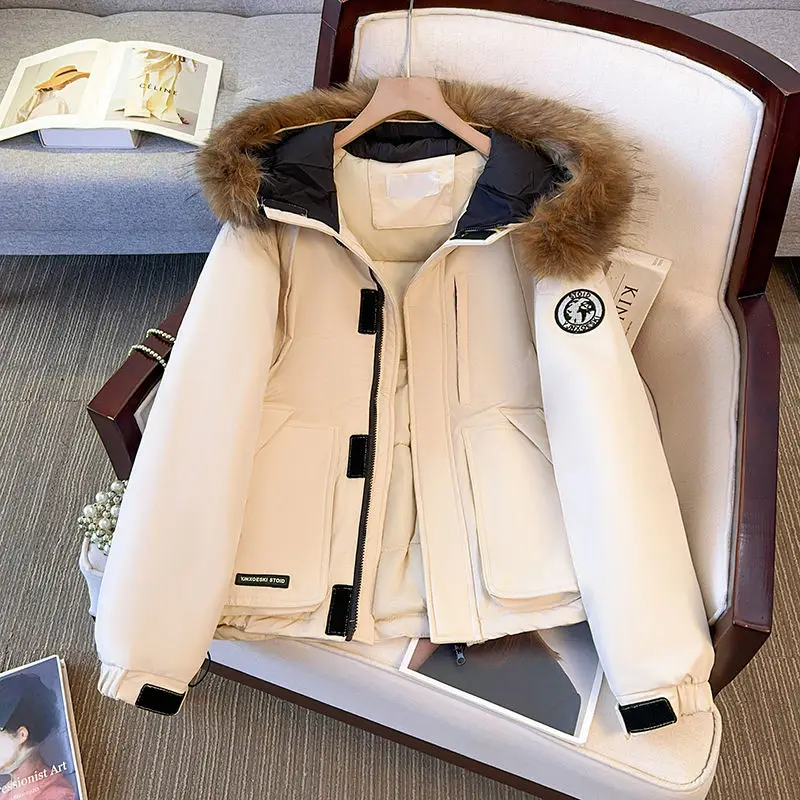 Женская осенняя парка с мехом, элегантная, утепленная, с широким мягким воротником-стойкой, простая, теплая, повседневная, без капюшона, женственная, приталенная, трендовая
Женская осенняя парка с мехом, элегантная, утепленная, с широким мягким воротником-стойкой, простая, теплая, повседневная, без капюшона, женственная, приталенная, трендовая