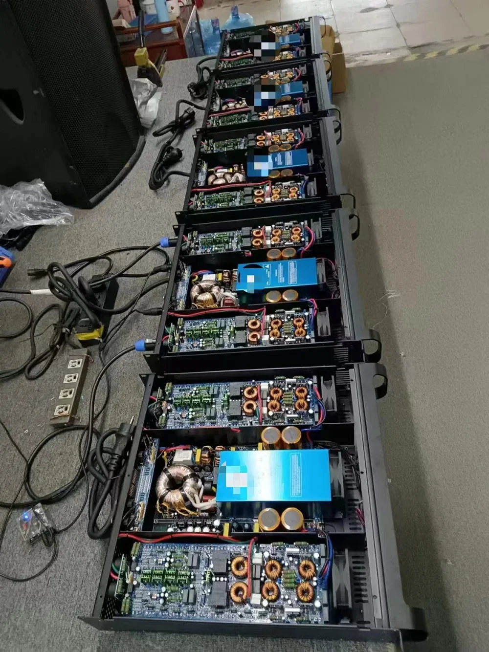 2026 SELL Professional High Power TD Class Power Amplifier 2X2400W 8Ω Impedance Metal Shell
2026 SELL Professional High Power TD Class Power Amplifier 2X2400W 8Ω Impedance Metal Shell