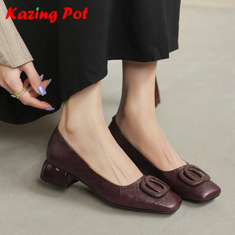 Женские туфли-лодочки Krazing Pot Rome из натуральной кожи с квадратным носком, на среднем каблуке, с металлической пряжкой, для офиса и свиданий, весна-лето-осень
Женские туфли-лодочки Krazing Pot Rome из натуральной кожи с квадратным носком, на среднем каблуке, с металлической пряжкой, для офиса и свиданий, весна-лето-осень