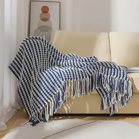 Modern Simple Throw Blankets Stripes Knitted bedspread Home Decor Bed End Towel Homestay Hotel Sofa Blanket Luxury Warm Shawl