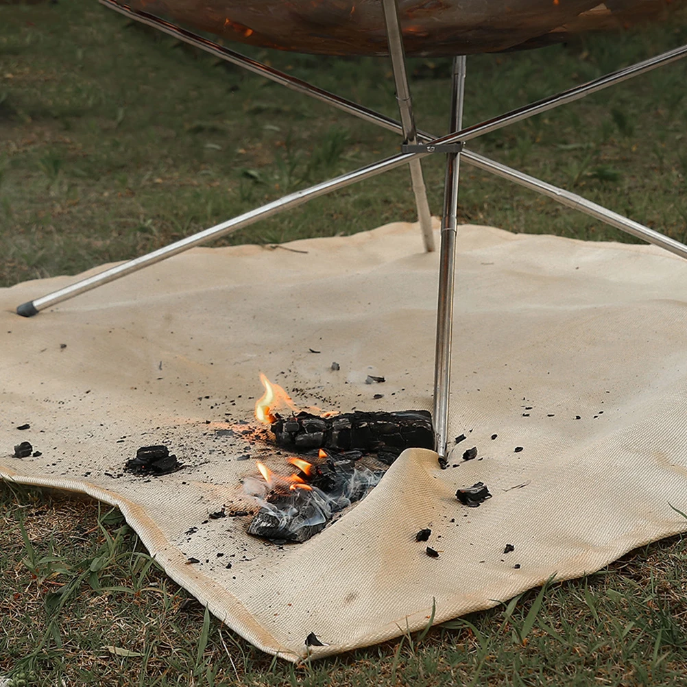 Fiberglass Fire Blanket for Outdoor Camping Grill Deck Protection Fire Resistant Mat Backyard Patio Use Grill Mat for Deck
Fiberglass Fire Blanket for Outdoor Camping Grill Deck Protection Fire Resistant Mat Backyard Patio Use Grill Mat for Deck
