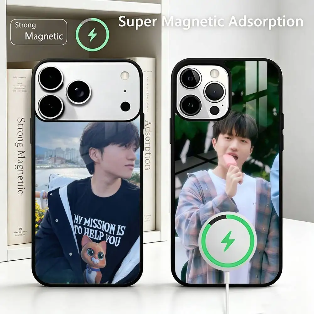 professional player Keria-a Wireless charging phone case compatible with iPhone 17/16/15/14/13/12/11
professional player Keria-a Wireless charging phone case compatible with iPhone 17/16/15/14/13/12/11