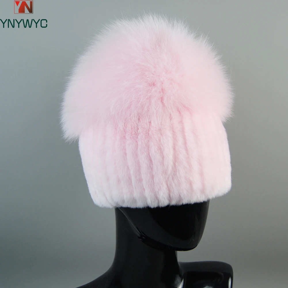 2025 Lady Winter Real Fur Hats Top Natural Fox Fur Bomber Caps Rex Rabbit Fur Cap Women Warm Knitted Genuine Rex Rabbit Fur Hat
2025 Lady Winter Real Fur Hats Top Natural Fox Fur Bomber Caps Rex Rabbit Fur Cap Women Warm Knitted Genuine Rex Rabbit Fur Hat