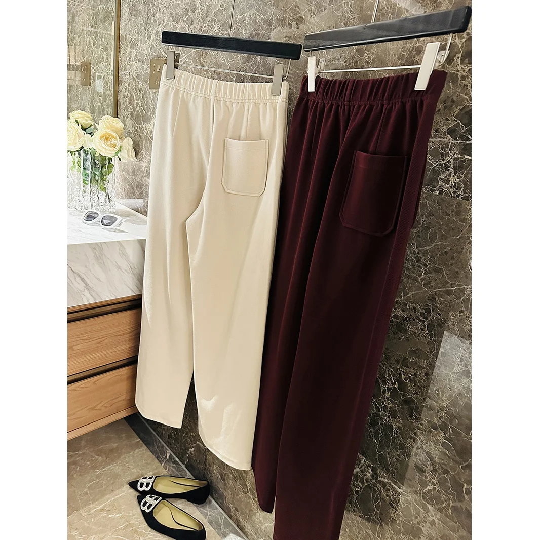 Comfortable Skin-Friendly Straight Leg Pants Elastic Waist Beige Two-Piece Set Street Sle Autumn Faion Ladies' Casual Pants
Comfortable Skin-Friendly Straight Leg Pants Elastic Waist Beige Two-Piece Set Street Sle Autumn Faion Ladies' Casual Pants