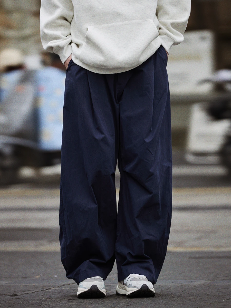 Retro Japanese Straight Leg Pure Color Wide Leg Pants Men Women Loose Drapey Lazy Slimming Workwear Trousers All Seasons
Retro Japanese Straight Leg Pure Color Wide Leg Pants Men Women Loose Drapey Lazy Slimming Workwear Trousers All Seasons