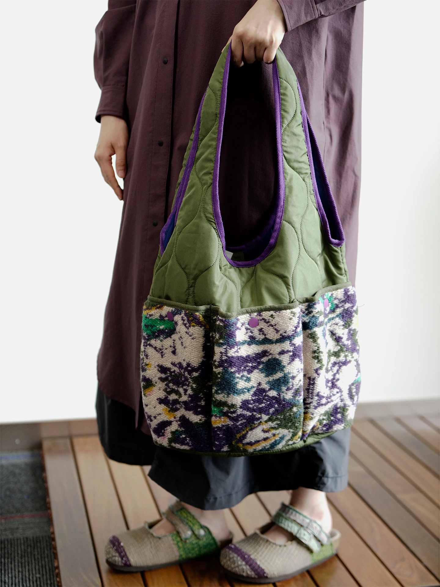 Fashionable Thickened Large Capacity Retro Shoulder Bag for Commuting Original Design Soft Tote Bag Women's Handbag 2025 Autu...
Fashionable Thickened Large Capacity Retro Shoulder Bag for Commuting Original Design Soft Tote Bag Women's Handbag 2025 Autu...