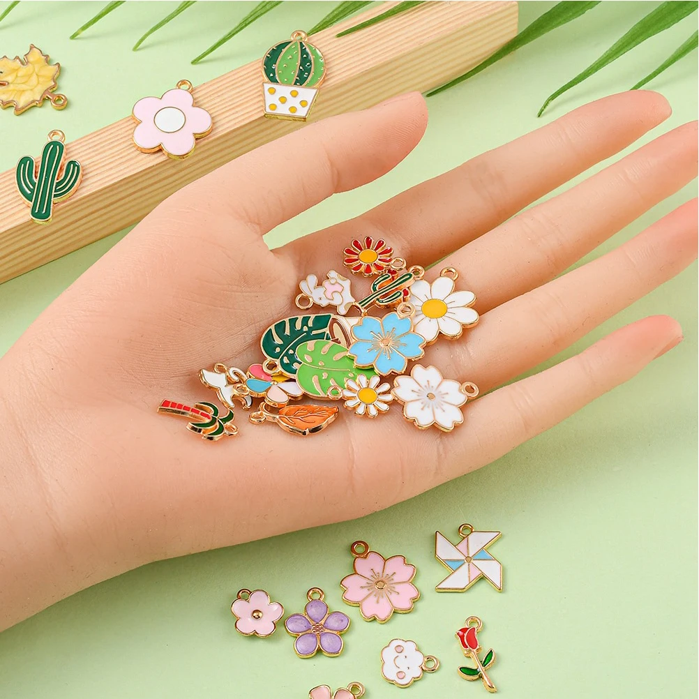 30 Pcs Flower Pendant Charms Thickened Alloy Durable Safe Diy Jewelry Earrings Bracelets Necklaces Accessories Plants Shaped
30 Pcs Flower Pendant Charms Thickened Alloy Durable Safe Diy Jewelry Earrings Bracelets Necklaces Accessories Plants Shaped