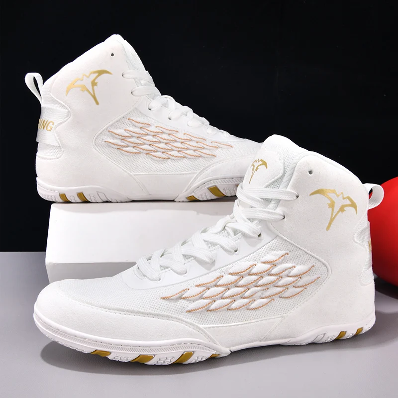 Лидер продаж, легкие и удобные борцовские туфли с высоким берцем, мягкие уличные боксерские туфли и спортивная обувь с гибкой поддержкой
Лидер продаж, легкие и удобные борцовские туфли с высоким берцем, мягкие уличные боксерские туфли и спортивная обувь с гибкой поддержкой