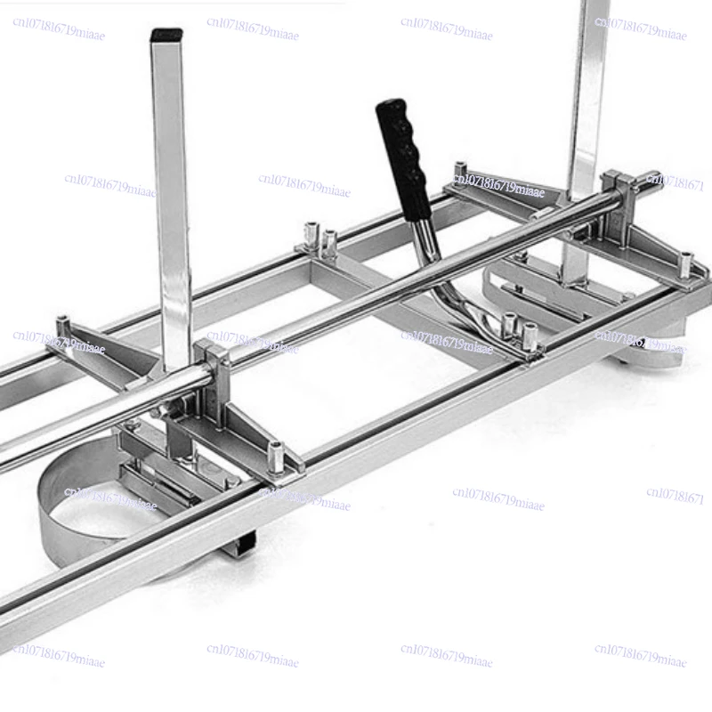 Chainsaw opening frame Cross-cutting frame Logger bracket Sawmill opening round wood board bench
Chainsaw opening frame Cross-cutting frame Logger bracket Sawmill opening round wood board bench