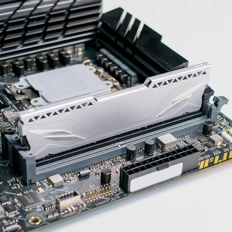 RAM DDR4 16GB 3200MHz for Desktop Computer No Support for Motherboard UDIMM Cooling Vest Memory Module-ABFB
RAM DDR4 16GB 3200MHz for Desktop Computer No Support for Motherboard UDIMM Cooling Vest Memory Module-ABFB