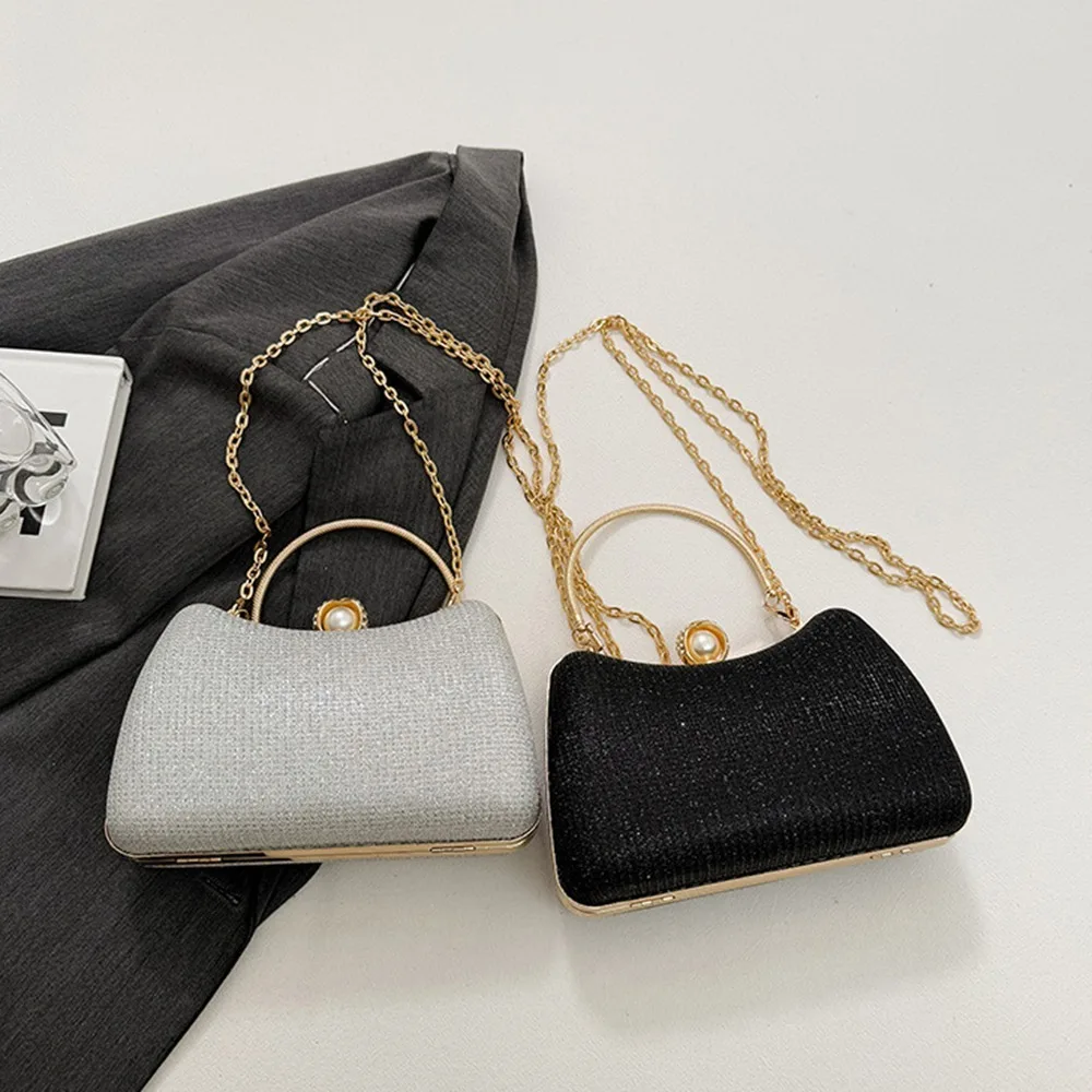 Elegant Evening Banquet Bag Snap Closure Metal Top Handle Ladies Clutch Bag Phone Pouch Large Capacity Crossbody Bag Wedding
Elegant Evening Banquet Bag Snap Closure Metal Top Handle Ladies Clutch Bag Phone Pouch Large Capacity Crossbody Bag Wedding