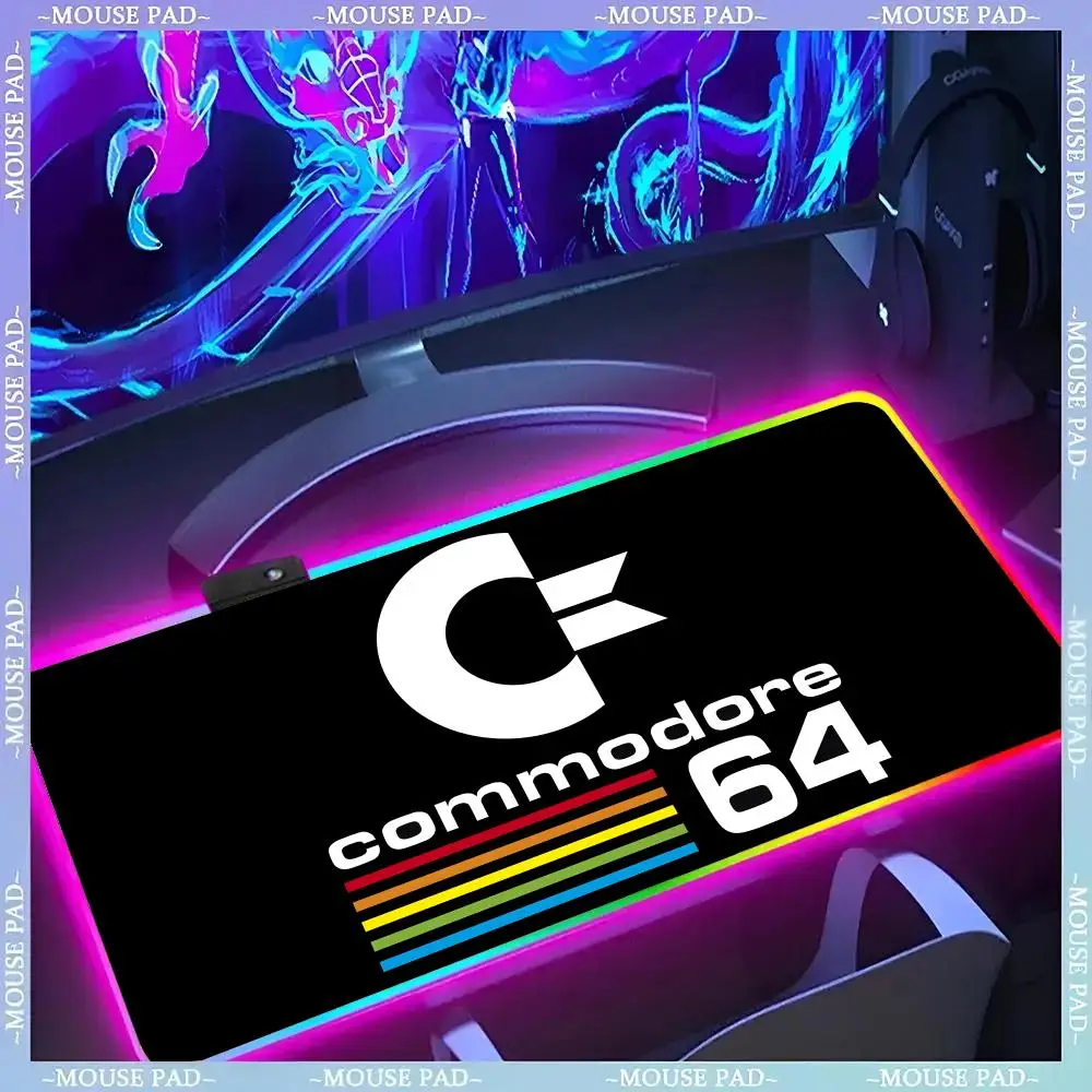 Коврик для мыши C-Commodore 64, геймерский люминесцентный светодиодный коврик для мыши, игровой стол, RGB настольный коврик, клавиатура, коврик для мыши для ПК
Коврик для мыши C-Commodore 64, геймерский люминесцентный светодиодный коврик для мыши, игровой стол, RGB настольный коврик, клавиатура, коврик для мыши для ПК