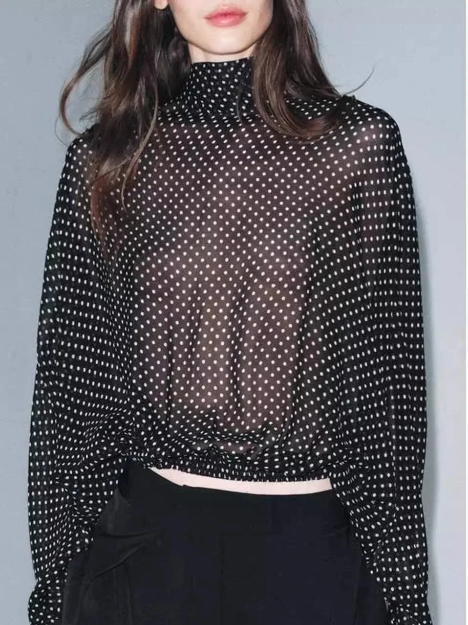 Gentle Sle Polka Dot Bow Tie irt And Midi Skirt Set for Women Autumn Winter Collection Soft And Fene Print Office Wear
Gentle Sle Polka Dot Bow Tie irt And Midi Skirt Set for Women Autumn Winter Collection Soft And Fene Print Office Wear