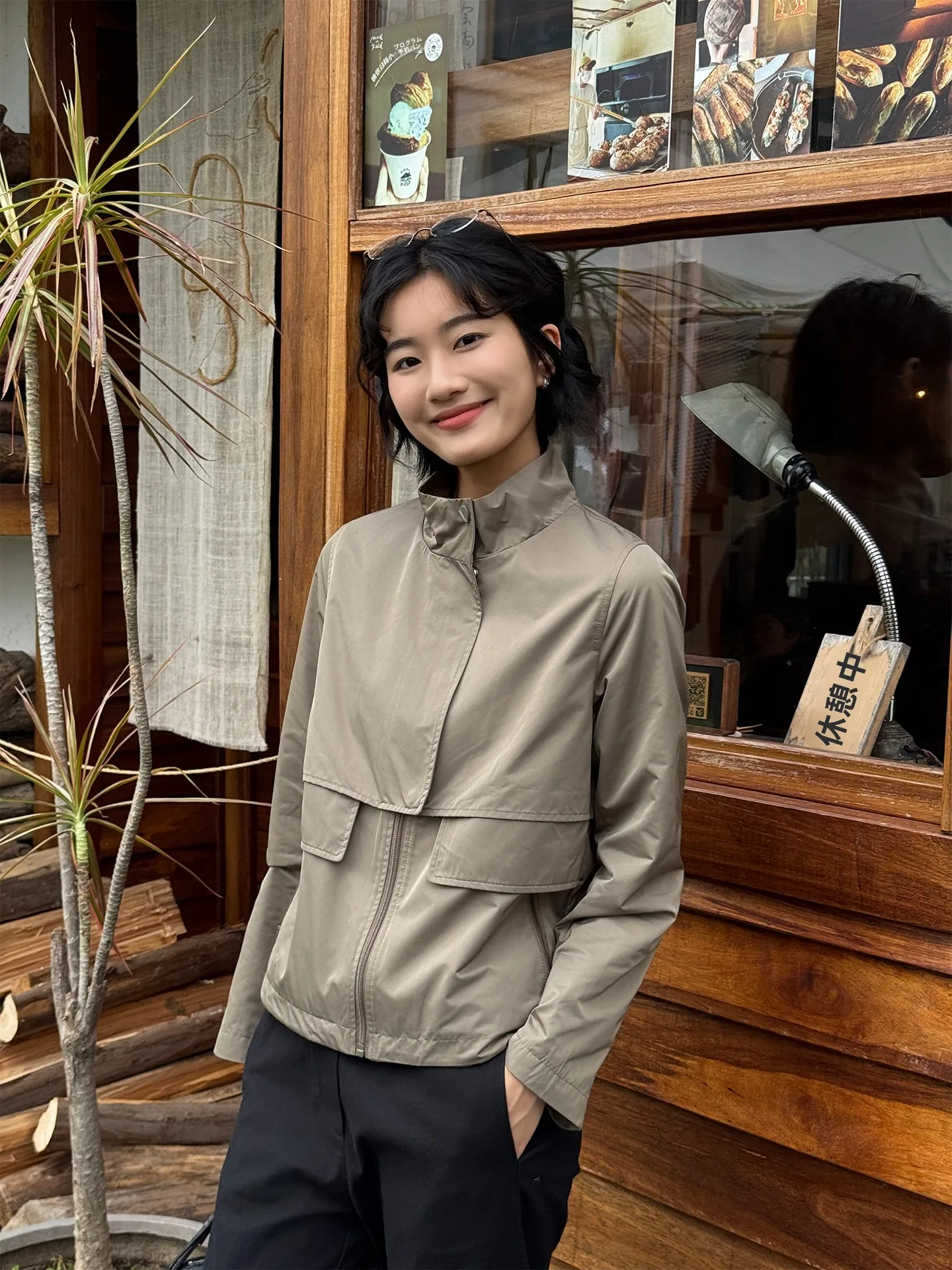 Casual Khaki Spring 2026 Women's Outdoor Long Sleeve Stand Collar Jacket Coat Standard Fit Polyester Fiber Resistant to Defor...
Casual Khaki Spring 2026 Women's Outdoor Long Sleeve Stand Collar Jacket Coat Standard Fit Polyester Fiber Resistant to Defor...