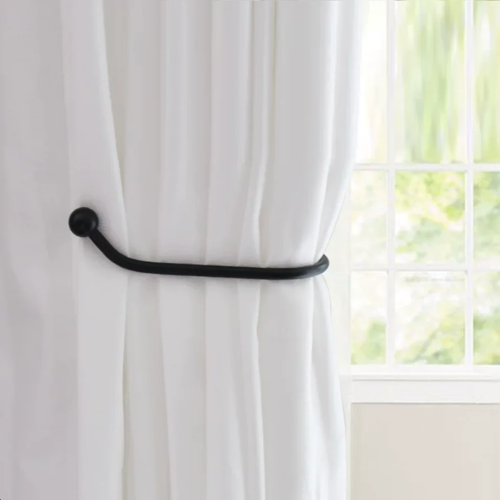 2Pcs/Simple modern round head black new curtain wall hook hanging ball punching storage folding fabric decoration
2Pcs/Simple modern round head black new curtain wall hook hanging ball punching storage folding fabric decoration