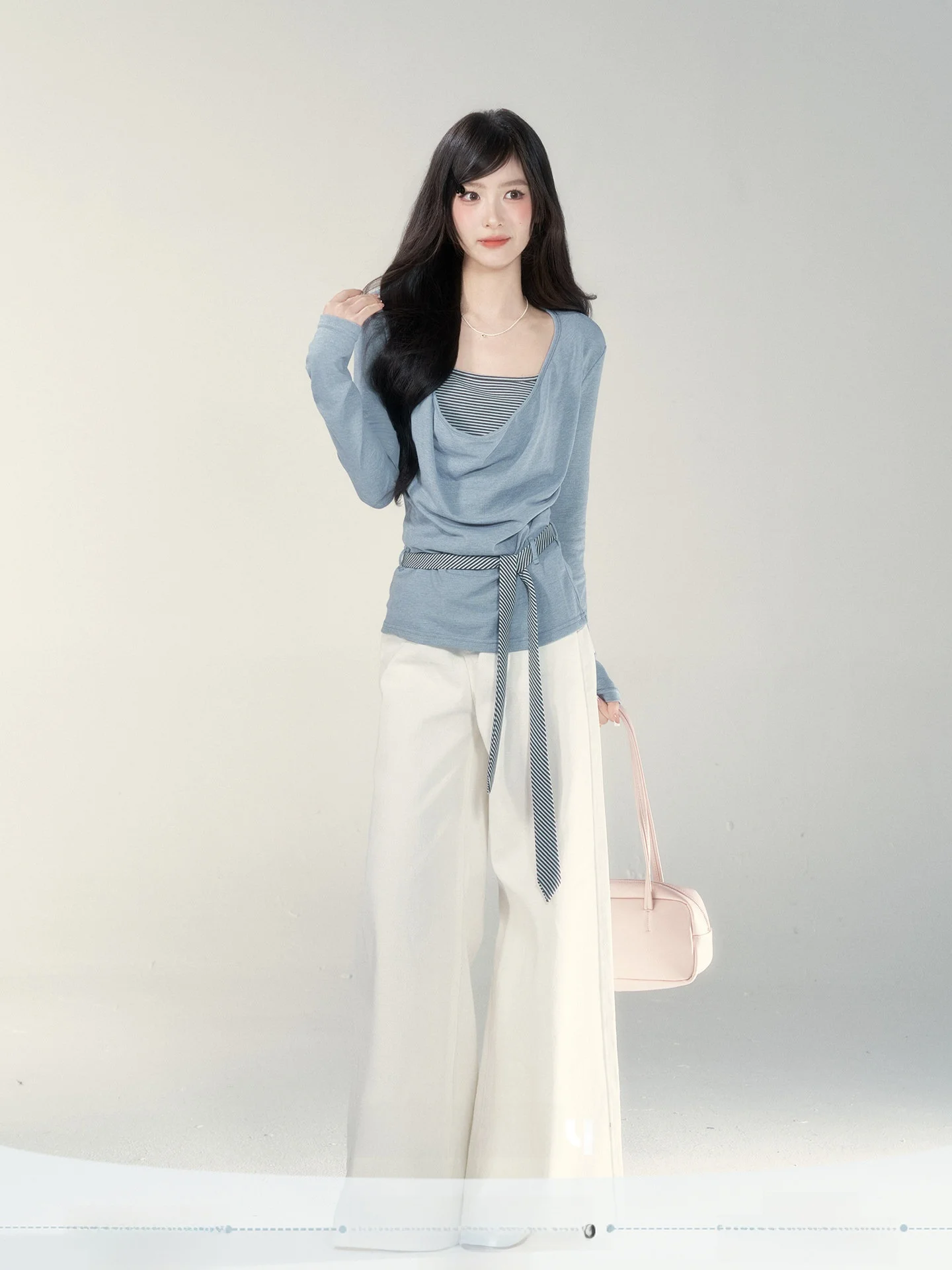 High Waist Wide Leg White Denim Jeans Women's Fashionable Spring New Style One Small Wild Berry Loose Fit Comfortable Pants
High Waist Wide Leg White Denim Jeans Women's Fashionable Spring New Style One Small Wild Berry Loose Fit Comfortable Pants