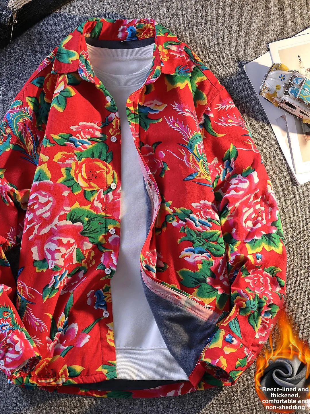 Новая китайская джинсовая куртка с красным большим цветком, мужская осенне-зимняя верхняя одежда Faion, длинная одежда из смеси хлопка и полиэстера
Новая китайская джинсовая куртка с красным большим цветком, мужская осенне-зимняя верхняя одежда Faion, длинная одежда из смеси хлопка и полиэстера