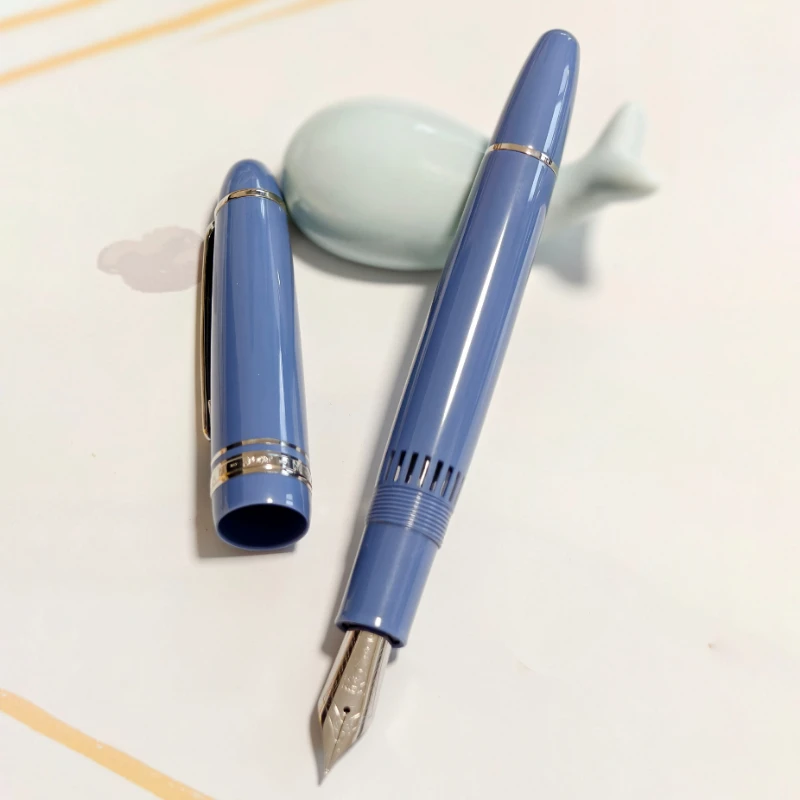 Перьевая ручка Nib MAJOHN P136-plus 2026 года, люксовая, с длинным лезвием, перья EF, F, M (0.38 мм, 0.5 мм, 0.7 мм), для школы, офиса, письма, подарок
Перьевая ручка Nib MAJOHN P136-plus 2026 года, люксовая, с длинным лезвием, перья EF, F, M (0.38 мм, 0.5 мм, 0.7 мм), для школы, офиса, письма, подарок