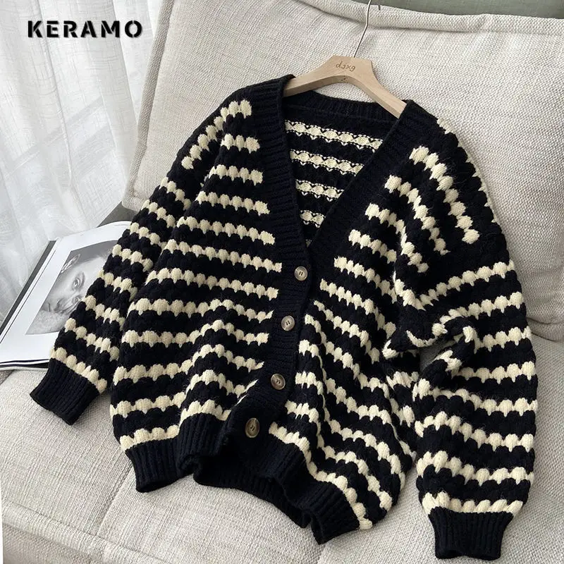 Women's V-Neck Striped Print Elegant Sweater Top 2024 Winter Casual Vintage Office Lady Style Knitting Long Sleeve Cardigans
Women's V-Neck Striped Print Elegant Sweater Top 2024 Winter Casual Vintage Office Lady Style Knitting Long Sleeve Cardigans