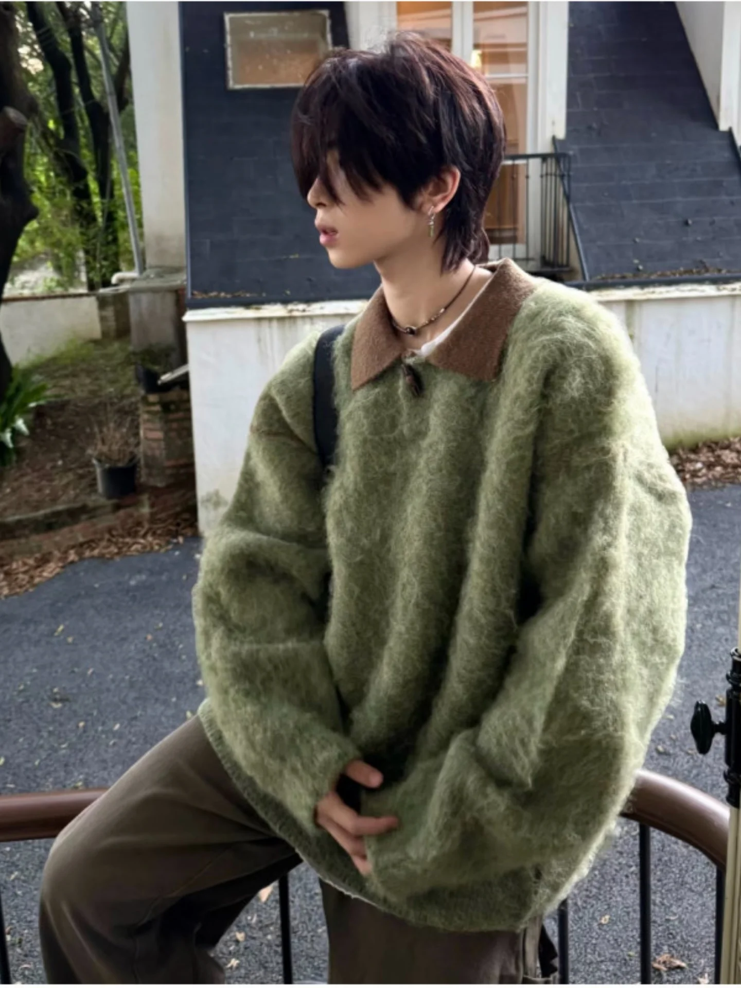 Мужской свитер в американском ретро-стиле с воротником-пэчворк, осенне-зимняя новинка, модный трендовый свободный топ Cleanfit
Мужской свитер в американском ретро-стиле с воротником-пэчворк, осенне-зимняя новинка, модный трендовый свободный топ Cleanfit