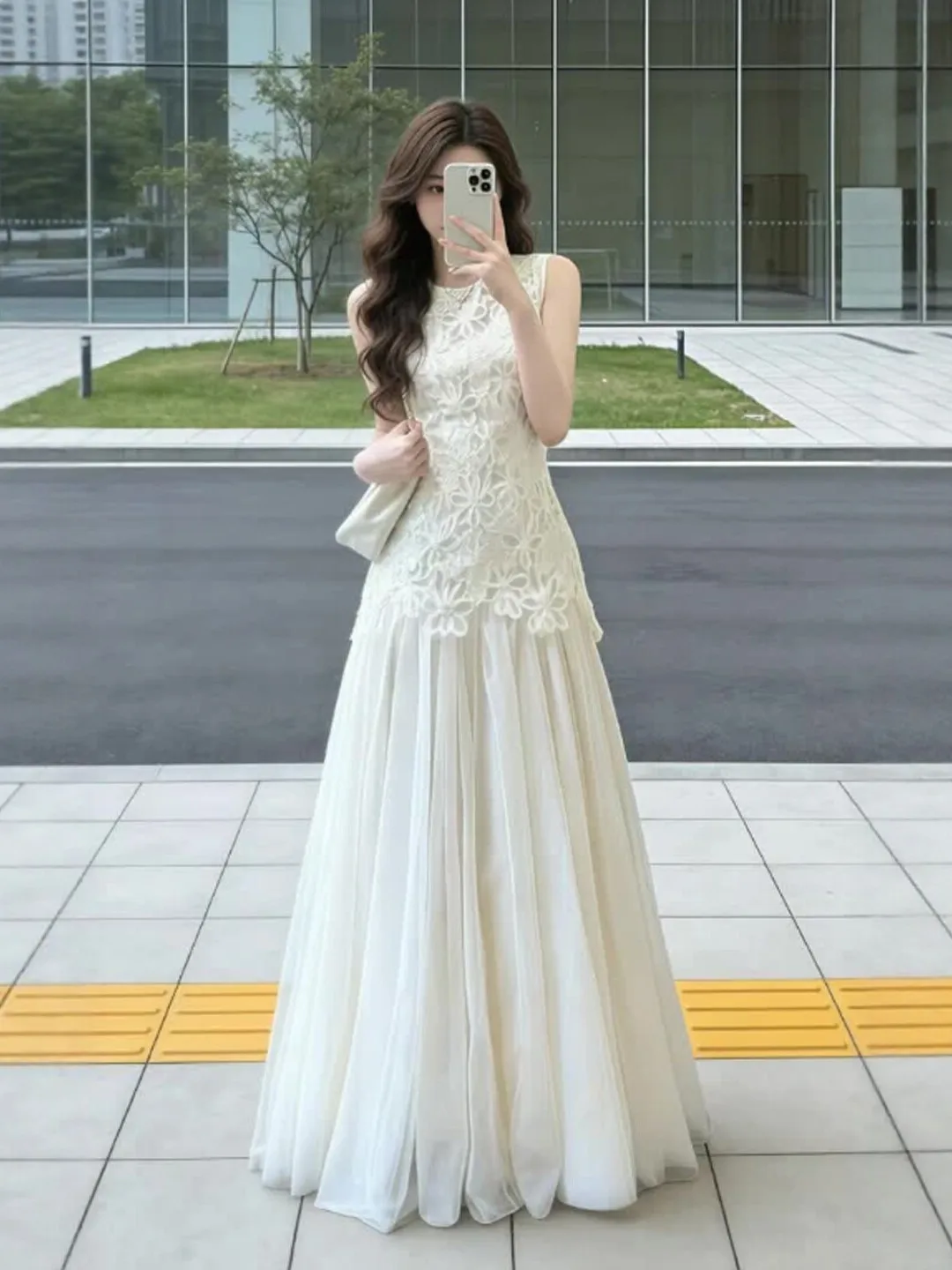 Slimming Effectiveness Unique Beautiful Long Vest Dress Summer Season Gentle Style Cotton Material No Sleeve round Neck
Slimming Effectiveness Unique Beautiful Long Vest Dress Summer Season Gentle Style Cotton Material No Sleeve round Neck