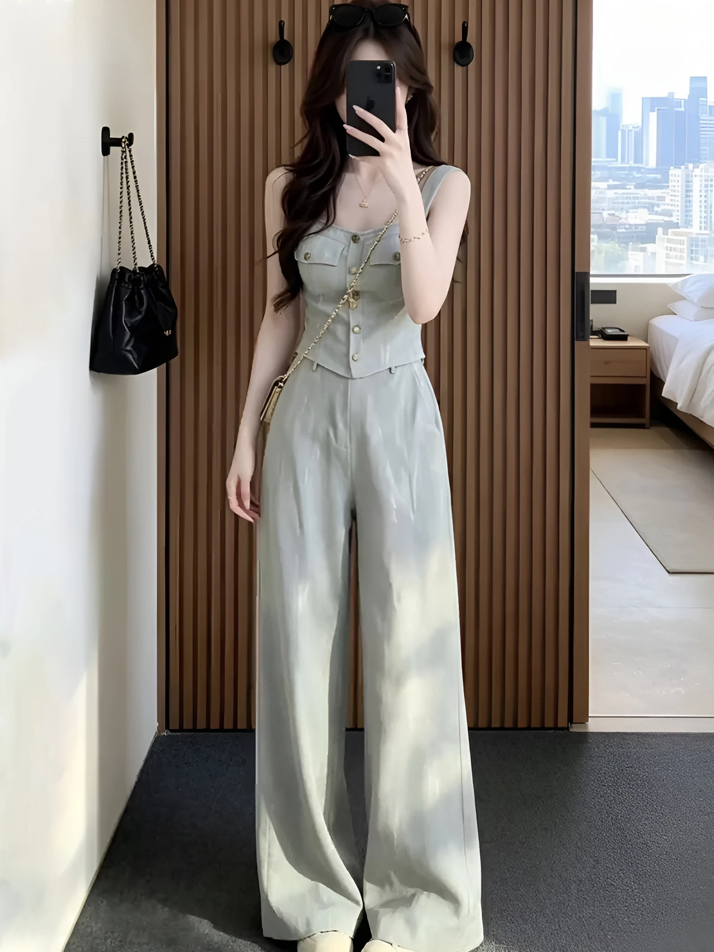 Summer 2026 Fashionable Three-Piece Set Casual Loose Fit Denim Dyeing Cardigan And Crop Top Women's Polyester Fiber Clothing
Summer 2026 Fashionable Three-Piece Set Casual Loose Fit Denim Dyeing Cardigan And Crop Top Women's Polyester Fiber Clothing