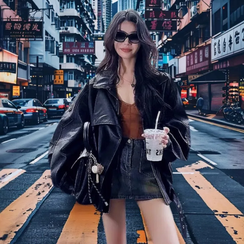 Новая женская куртка-пиджак из искусственной кожи в стиле ретро, весна-осень, с отложным воротником, модная, свободного кроя, однотонная
Новая женская куртка-пиджак из искусственной кожи в стиле ретро, весна-осень, с отложным воротником, модная, свободного кроя, однотонная