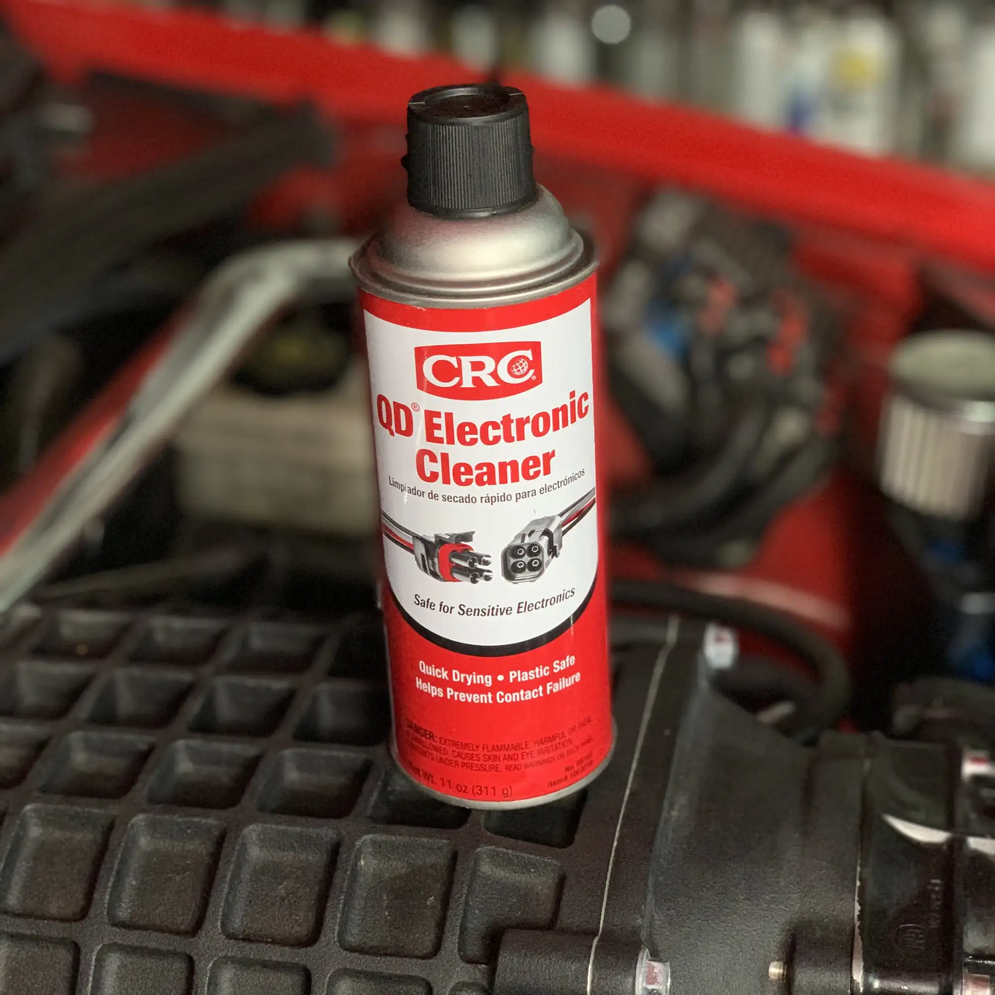 (2 pack) CRC Electronic Cleaner Spray – Quick Dry Aerosol for Sensitive Electronics, Universal Vehicle Use, 11 oz
(2 pack) CRC Electronic Cleaner Spray – Quick Dry Aerosol for Sensitive Electronics, Universal Vehicle Use, 11 oz