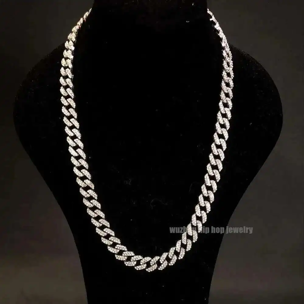 Icy Moissanite Cuban Hiphop Chain 10mm Box Clasp Real S925 Silver Double Rows Ideal Cut Gra Moissanite Cuban Necklace
Icy Moissanite Cuban Hiphop Chain 10mm Box Clasp Real S925 Silver Double Rows Ideal Cut Gra Moissanite Cuban Necklace