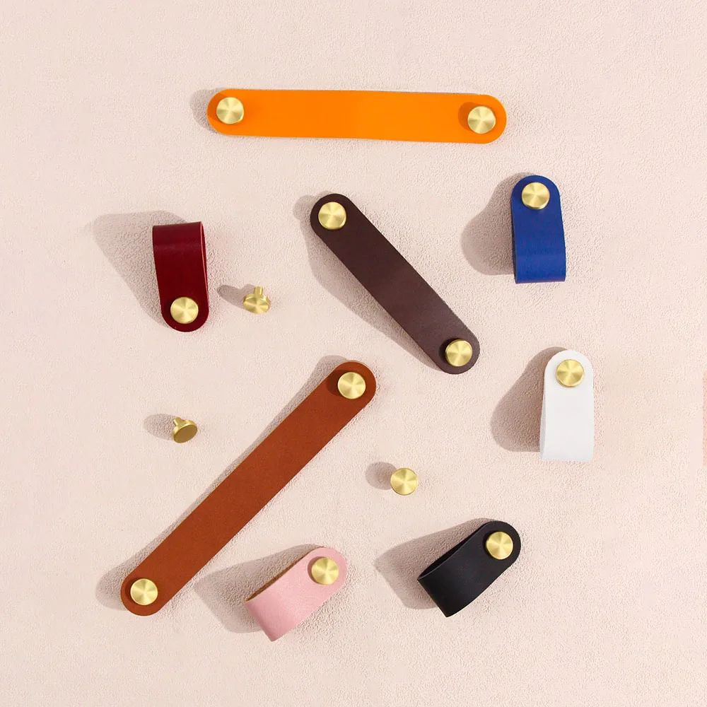 Nordic Furniture Handle Door Knobs Kitchen Cupboard Wardrobe Handles Brass Gold Drawer Cabinet Pulls Hardware Cowhide Leather
Nordic Furniture Handle Door Knobs Kitchen Cupboard Wardrobe Handles Brass Gold Drawer Cabinet Pulls Hardware Cowhide Leather