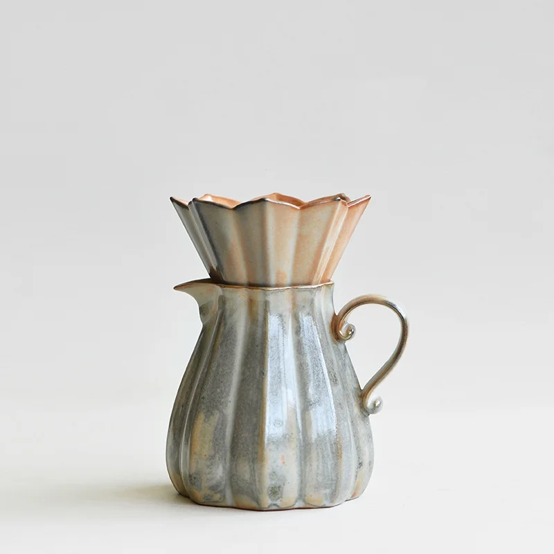 Petal Shape Ceramic Pour-Over Coffee Set Japanese Shinoyaki Stoneware Coffee Sharing Pot V60 Filter Cup
Petal Shape Ceramic Pour-Over Coffee Set Japanese Shinoyaki Stoneware Coffee Sharing Pot V60 Filter Cup
