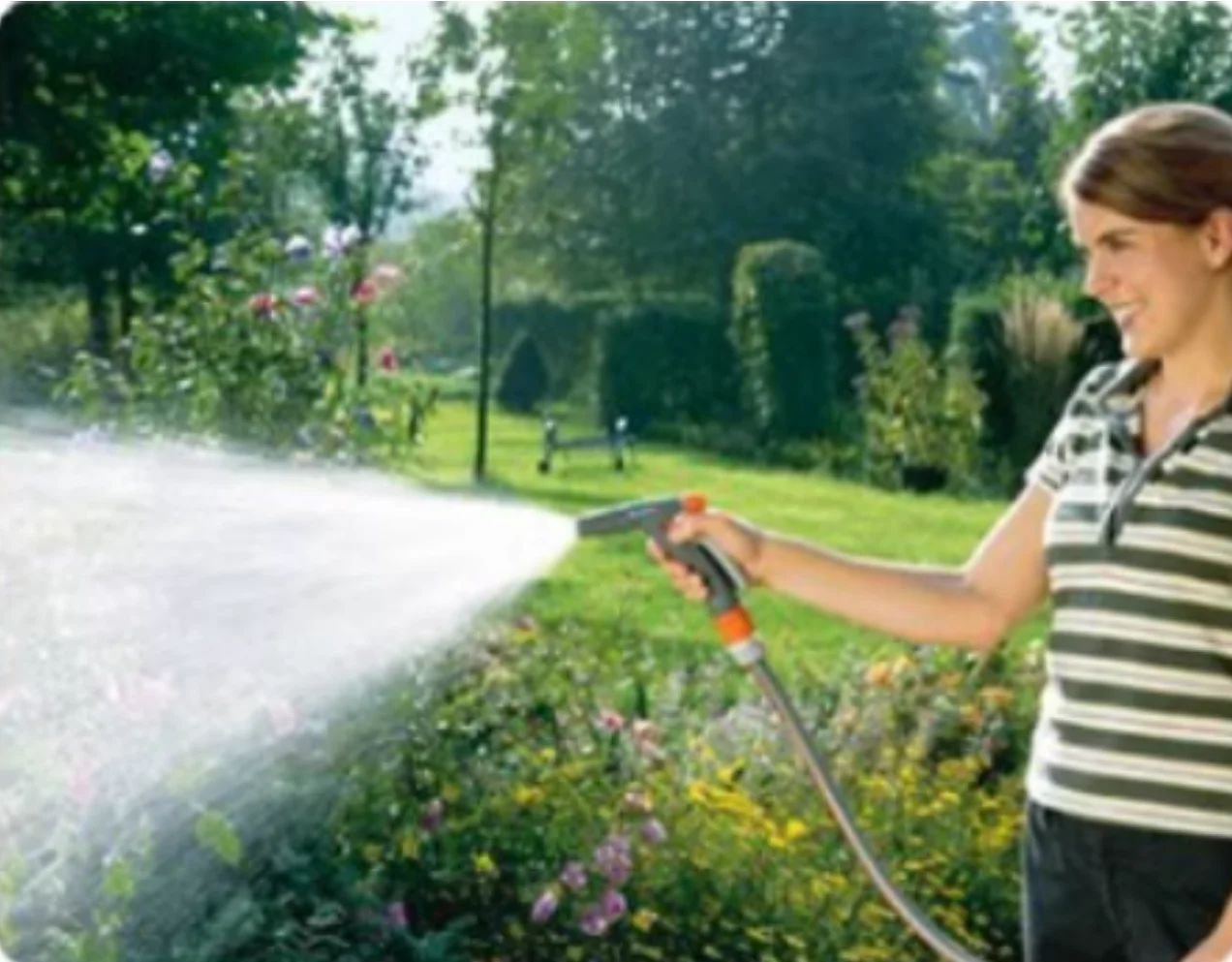 Watering nozzle, garden watering, household gardening, garden watering gun, household water gun
Watering nozzle, garden watering, household gardening, garden watering gun, household water gun