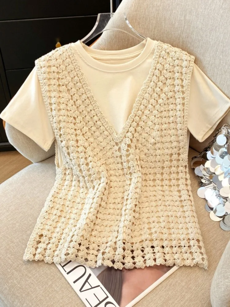 Летний ажурный вязаный жилет с V-образным вырезом и футболка, комплект из двух предметов, женский модный костюм, ажурный трикотаж
Летний ажурный вязаный жилет с V-образным вырезом и футболка, комплект из двух предметов, женский модный костюм, ажурный трикотаж
